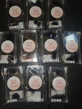 10 Sets LASVAISAR Individual Eyelash Extensions - Black